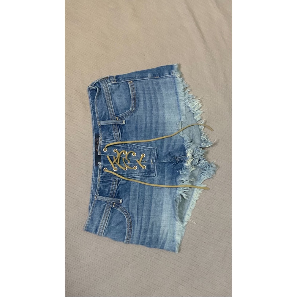 Holister short short hemp cable tie size 0